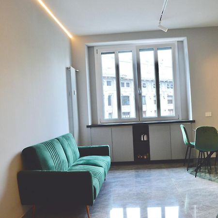 Savoia Central Milánó Kültér fotó
